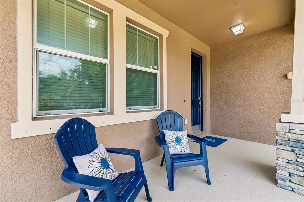 1216 E Giddens Avenue Tampa FL 33603