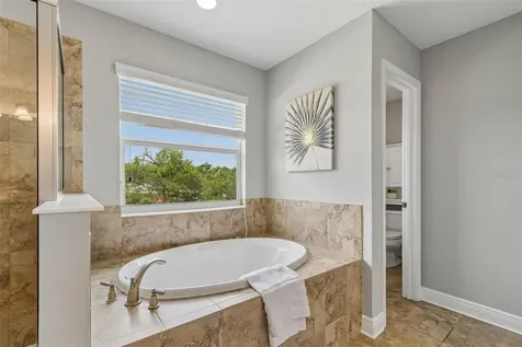 1216 E Giddens Avenue Tampa FL 33603