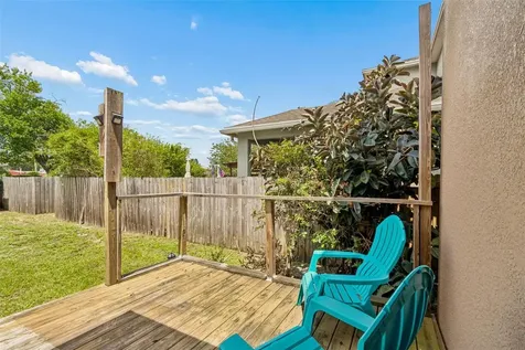 1216 E Giddens Avenue Tampa FL 33603