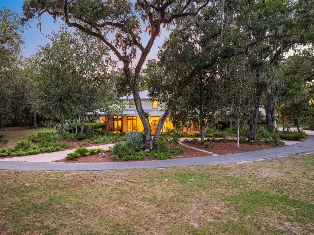 33415 Kiefer Road Wesley Chapel FL 33545