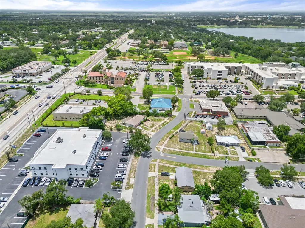 441 S 11th Street Lake Wales FL 33853