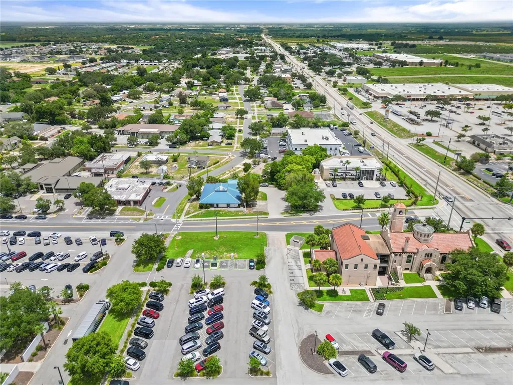 441 S 11th Street Lake Wales FL 33853