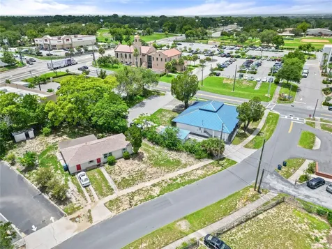441 S 11th Street Lake Wales FL 33853