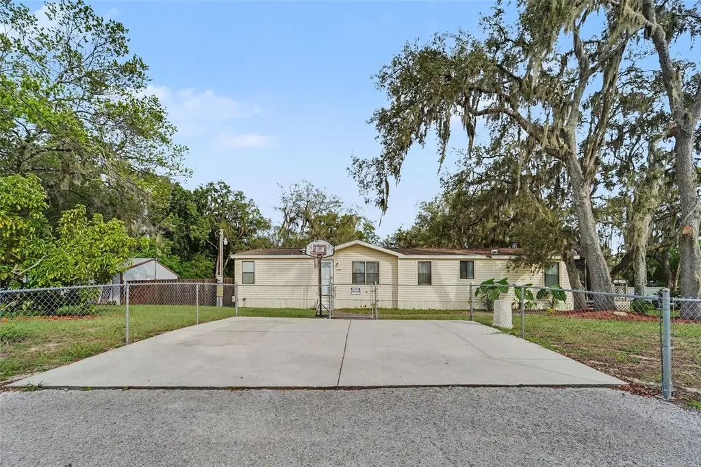 12464 Lantana Avenue New Port Richey FL 34654
