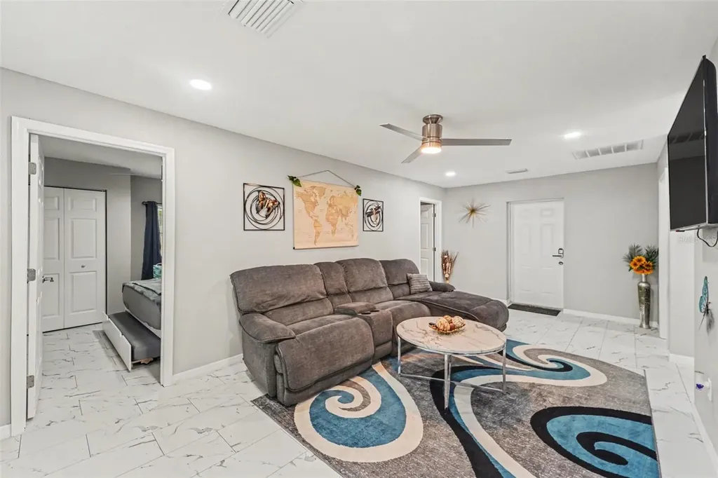 12464 Lantana Avenue New Port Richey FL 34654