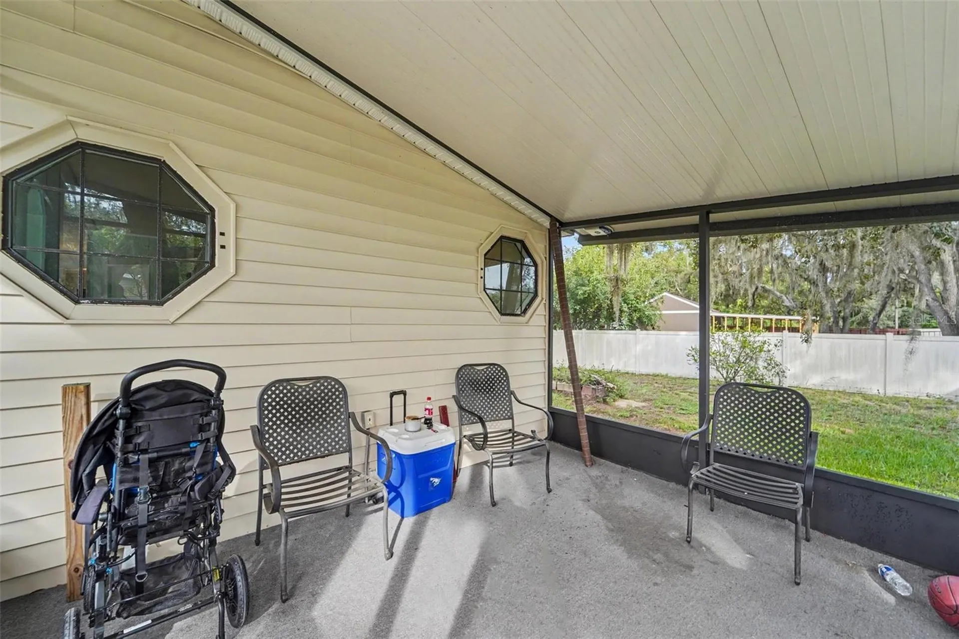 12464 Lantana Avenue New Port Richey FL 34654
