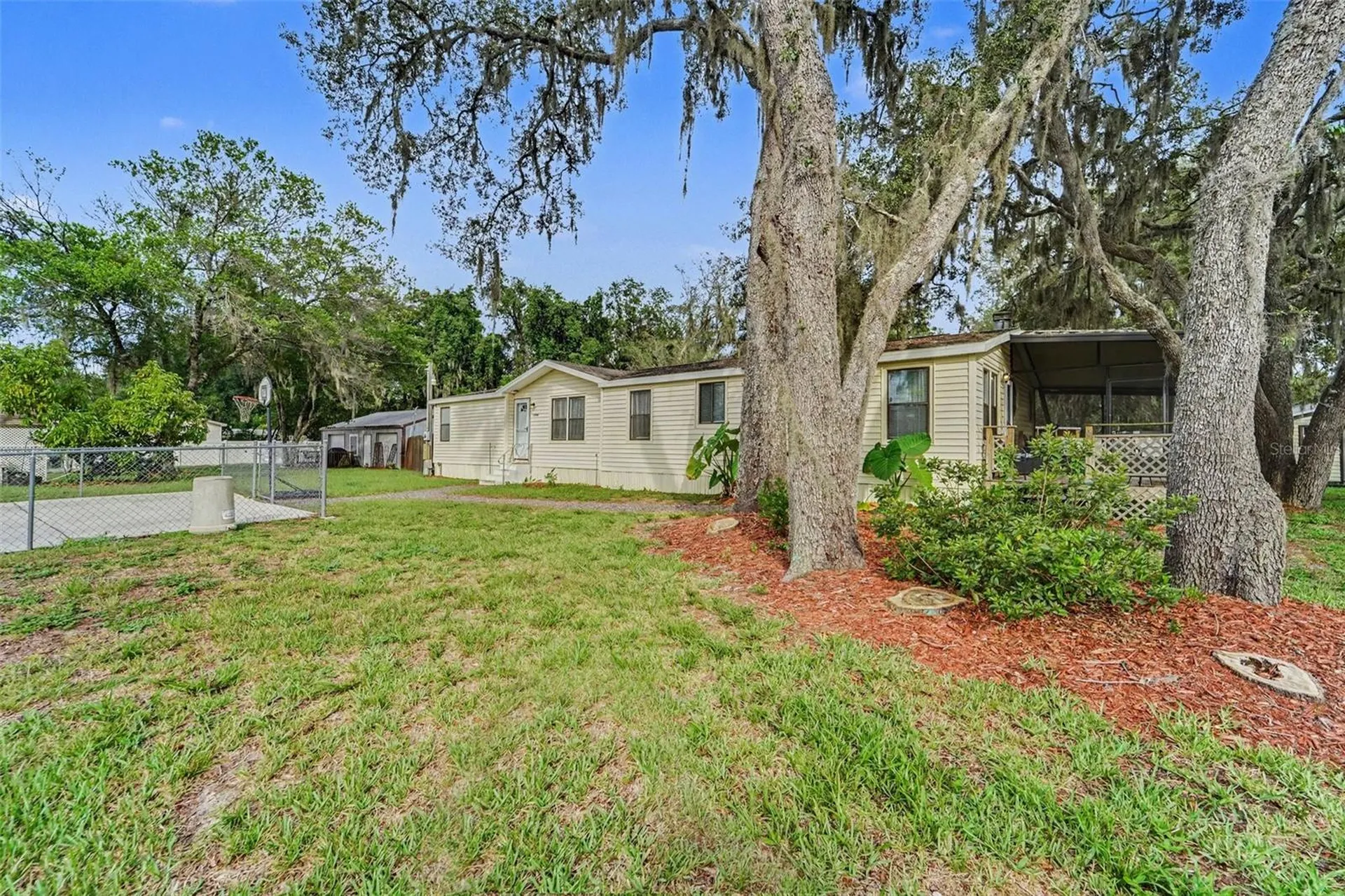12464 Lantana Avenue New Port Richey FL 34654