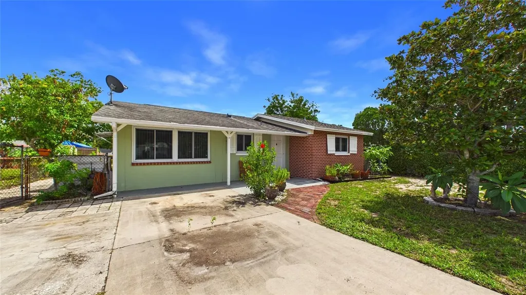 2809 Edenwood Street Clearwater FL 33759