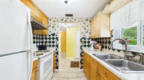 2809 Edenwood Street Clearwater FL 33759