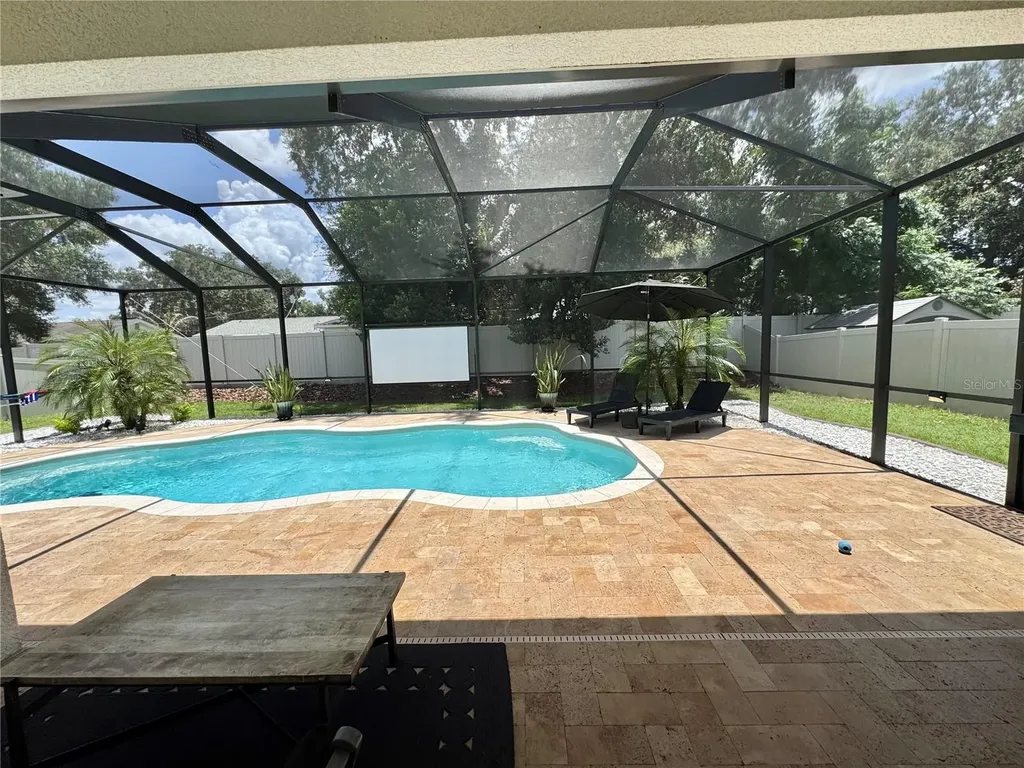 212 Montara Drive Seffner FL 33584