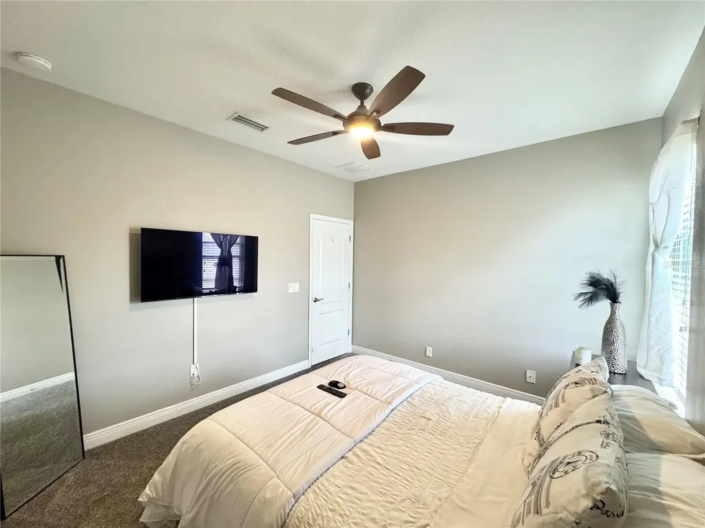 212 Montara Drive Seffner FL 33584