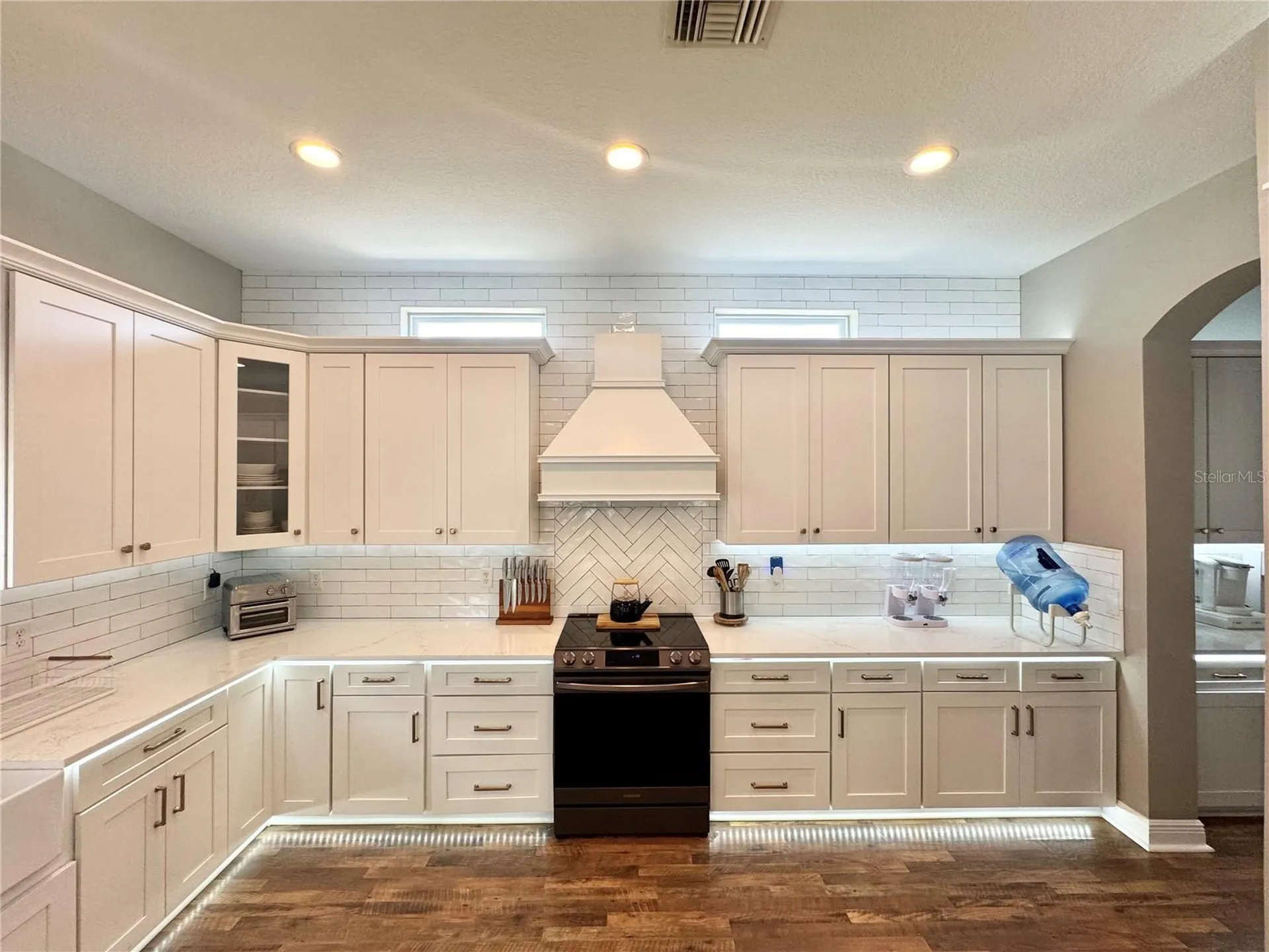 212 Montara Drive Seffner FL 33584