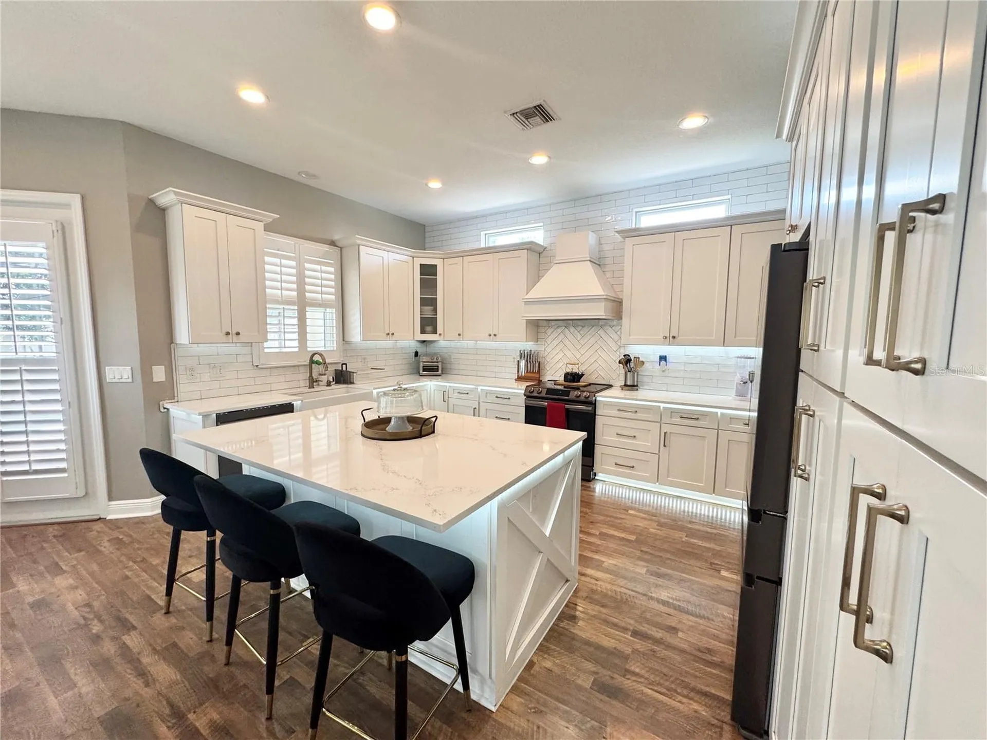 212 Montara Drive Seffner FL 33584