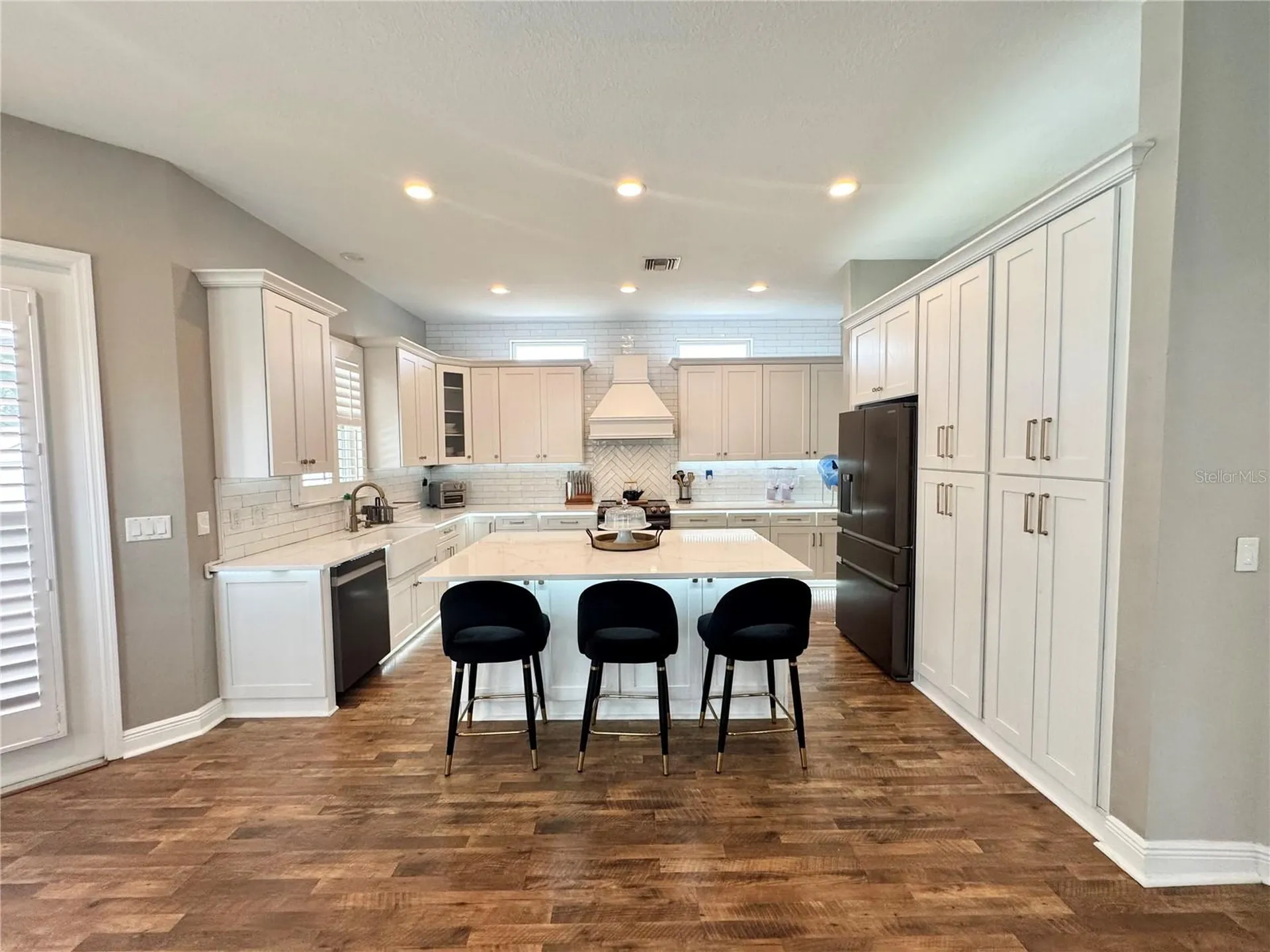 212 Montara Drive Seffner FL 33584