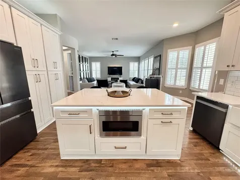 212 Montara Drive Seffner FL 33584