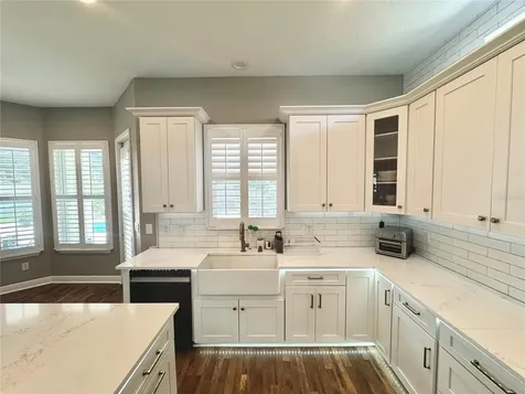 212 Montara Drive Seffner FL 33584