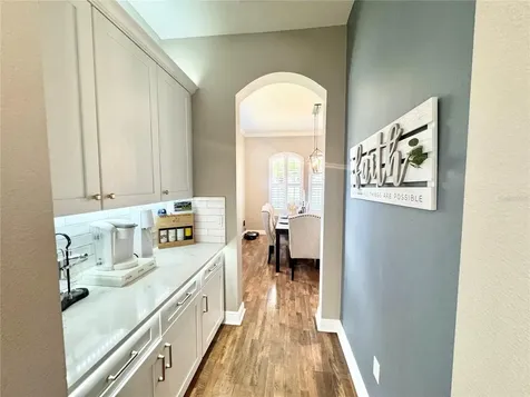 212 Montara Drive Seffner FL 33584