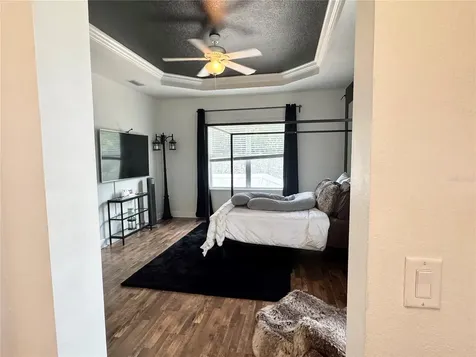 212 Montara Drive Seffner FL 33584