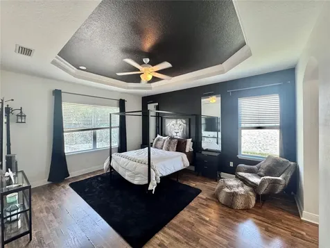 212 Montara Drive Seffner FL 33584