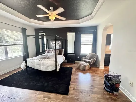 212 Montara Drive Seffner FL 33584