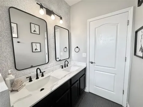 212 Montara Drive Seffner FL 33584