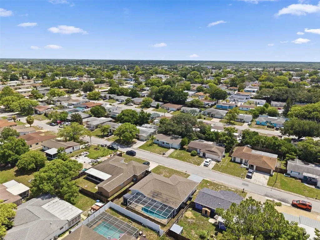 9105 Hunt Club Lane Port Richey FL 34668
