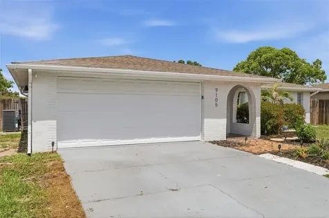 9105 Hunt Club Lane Port Richey FL 34668