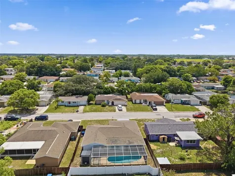 9105 Hunt Club Lane Port Richey FL 34668