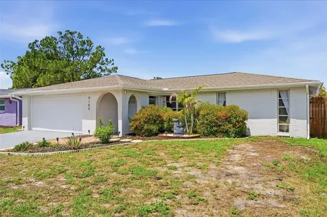9105 Hunt Club Lane Port Richey FL 34668