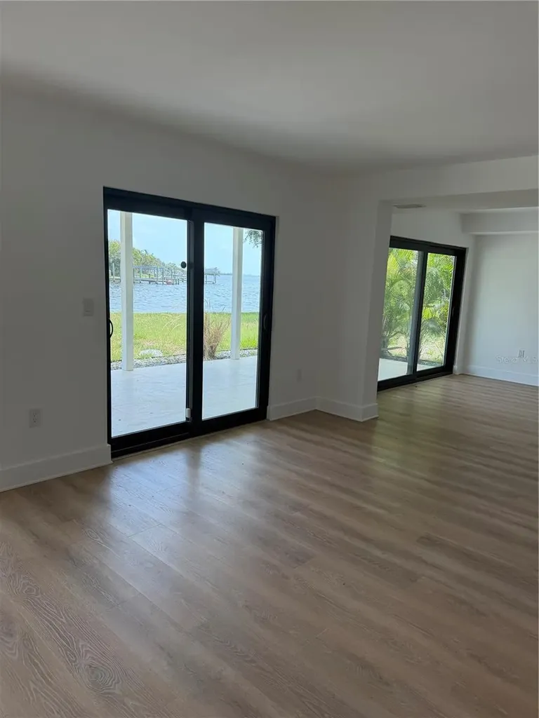 105 Augusta Avenue Palm Harbor FL 34683