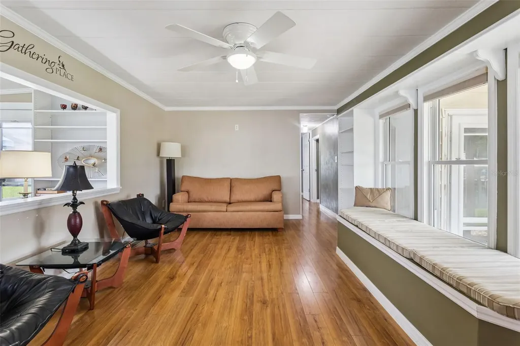 30127 Green Bay Drive Tavares FL 32778