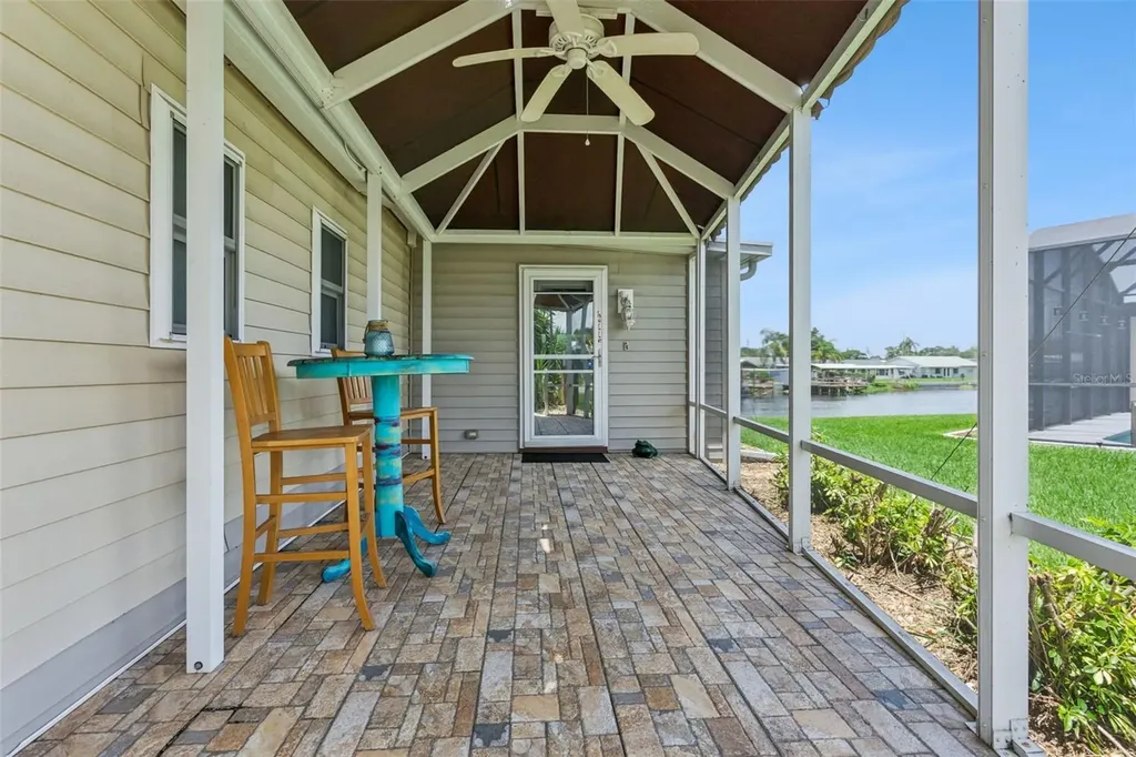 30127 Green Bay Drive Tavares FL 32778