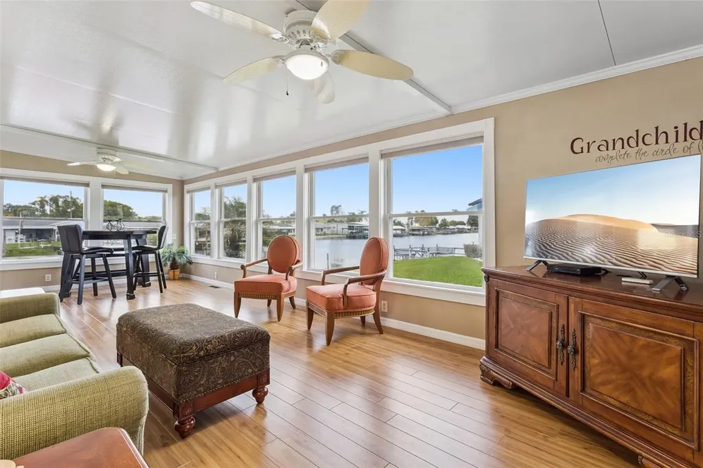 30127 Green Bay Drive Tavares FL 32778