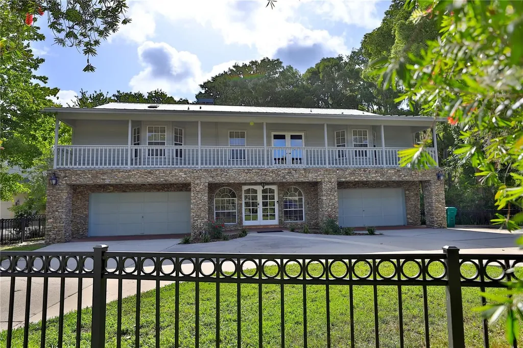 11685 E Blue Cove Drive Dunnellon FL 34432