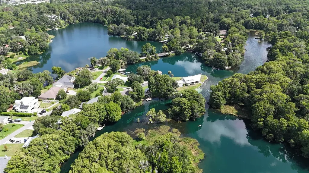 11685 E Blue Cove Drive Dunnellon FL 34432