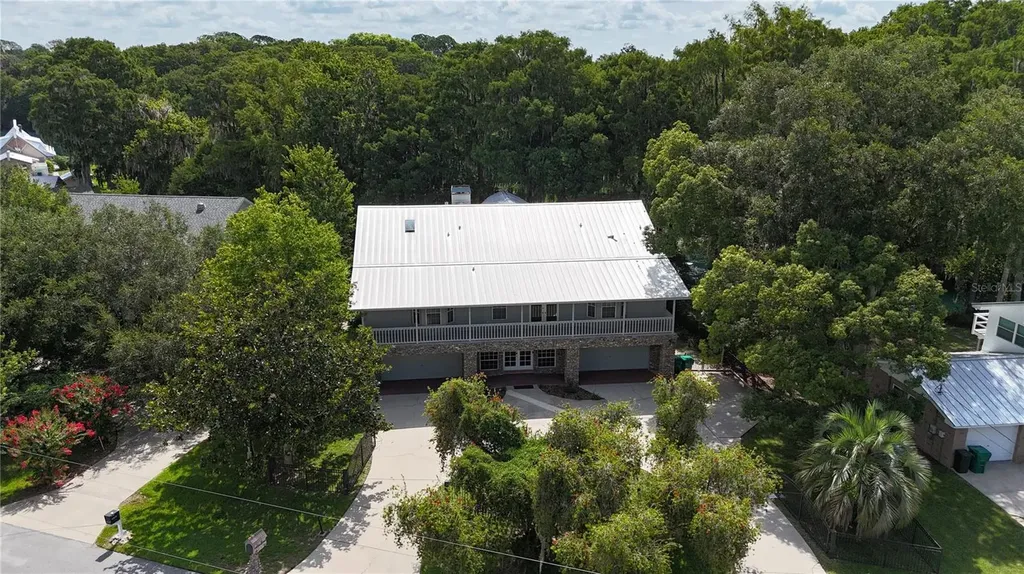 11685 E Blue Cove Drive Dunnellon FL 34432