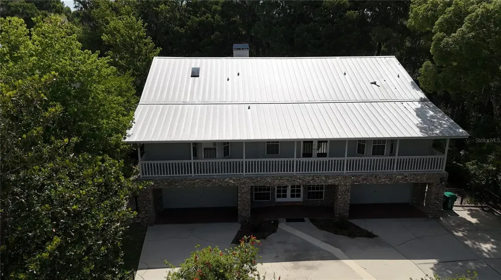 11685 E Blue Cove Drive Dunnellon FL 34432
