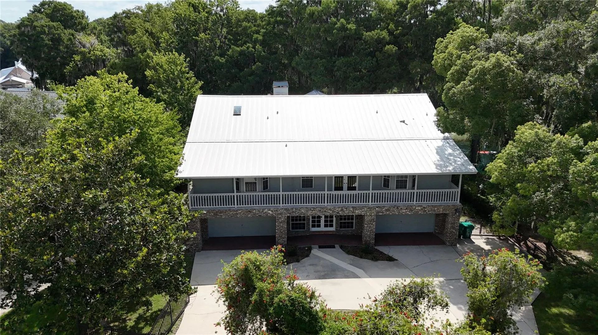 11685 E Blue Cove Drive Dunnellon FL 34432