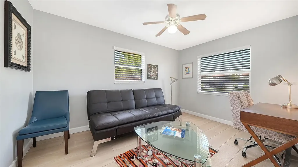 6515 Colonial Drive Sarasota FL 34231