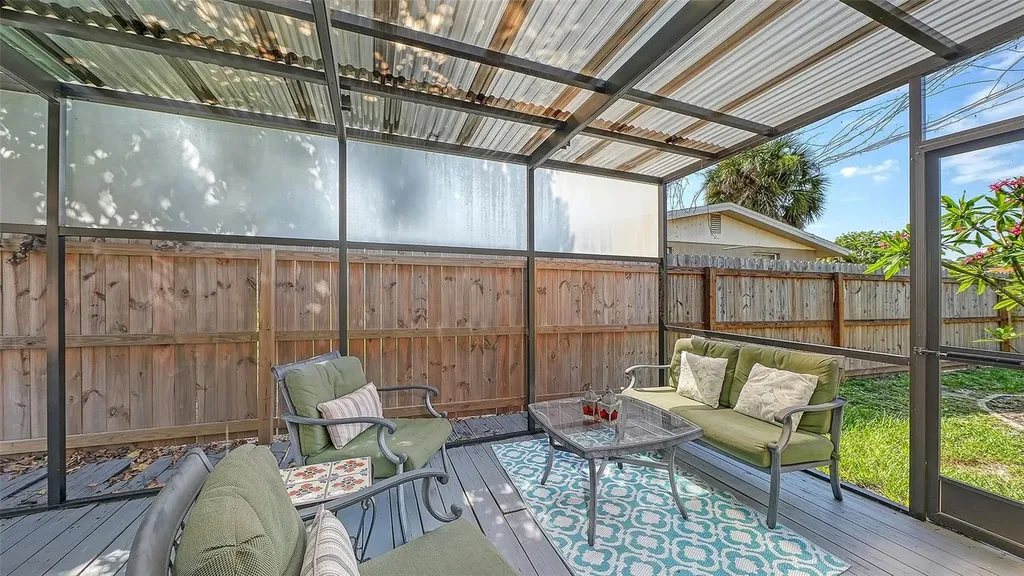 6515 Colonial Drive Sarasota FL 34231