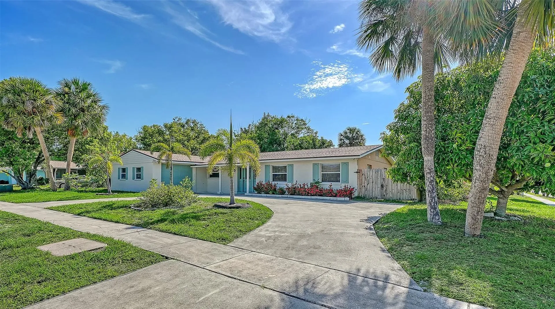 6515 Colonial Drive Sarasota FL 34231