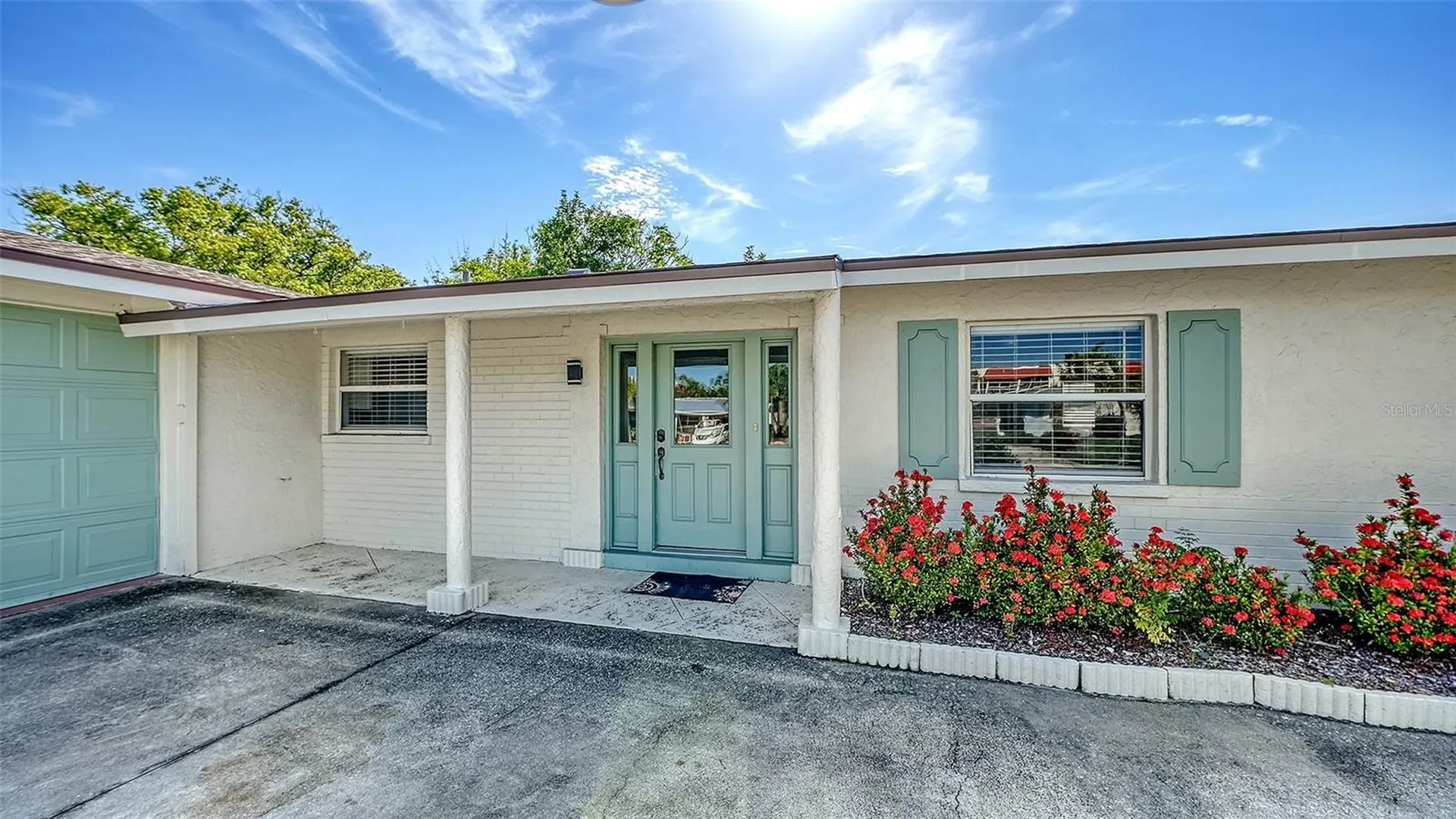 6515 Colonial Drive Sarasota FL 34231