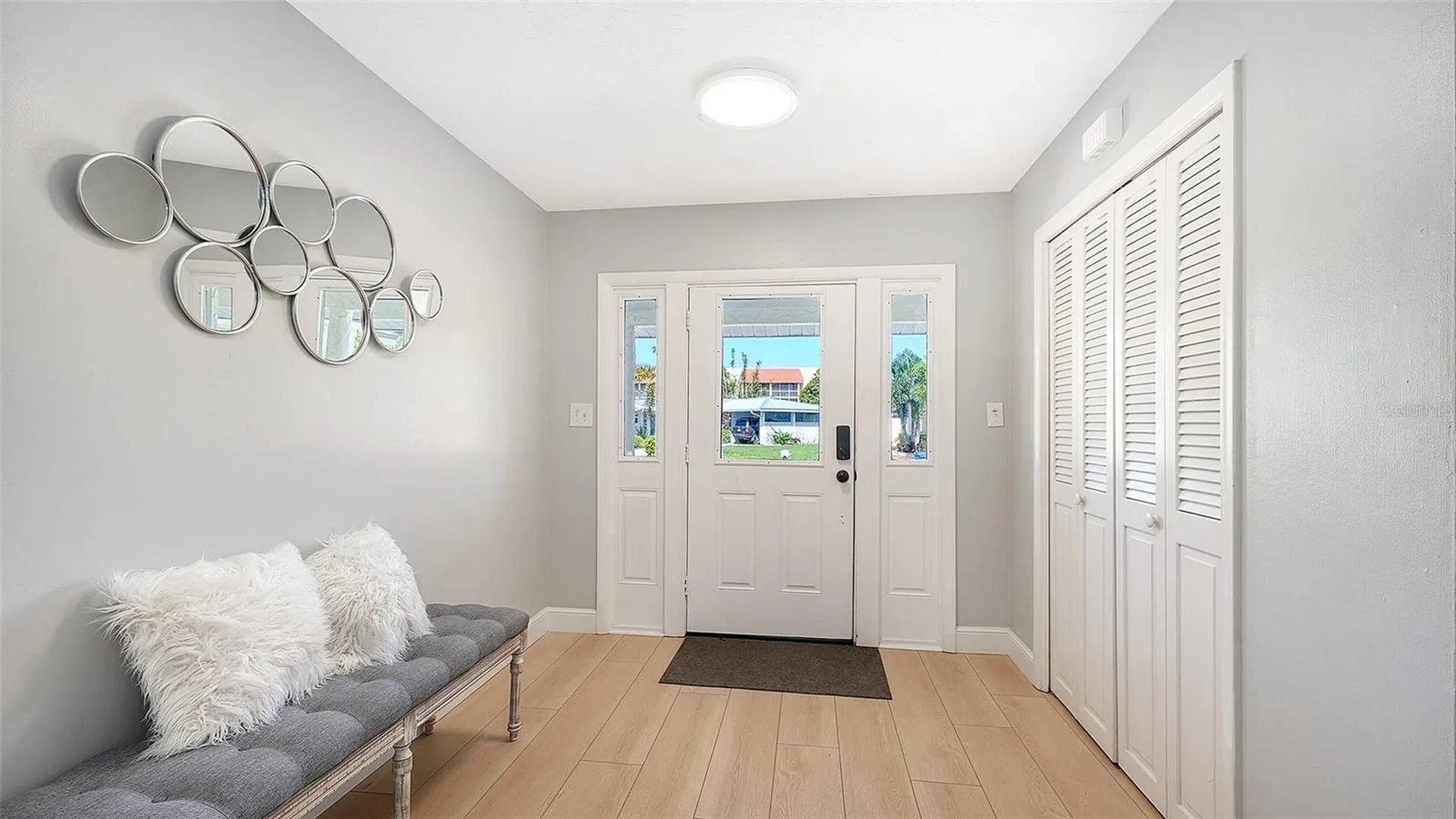 6515 Colonial Drive Sarasota FL 34231