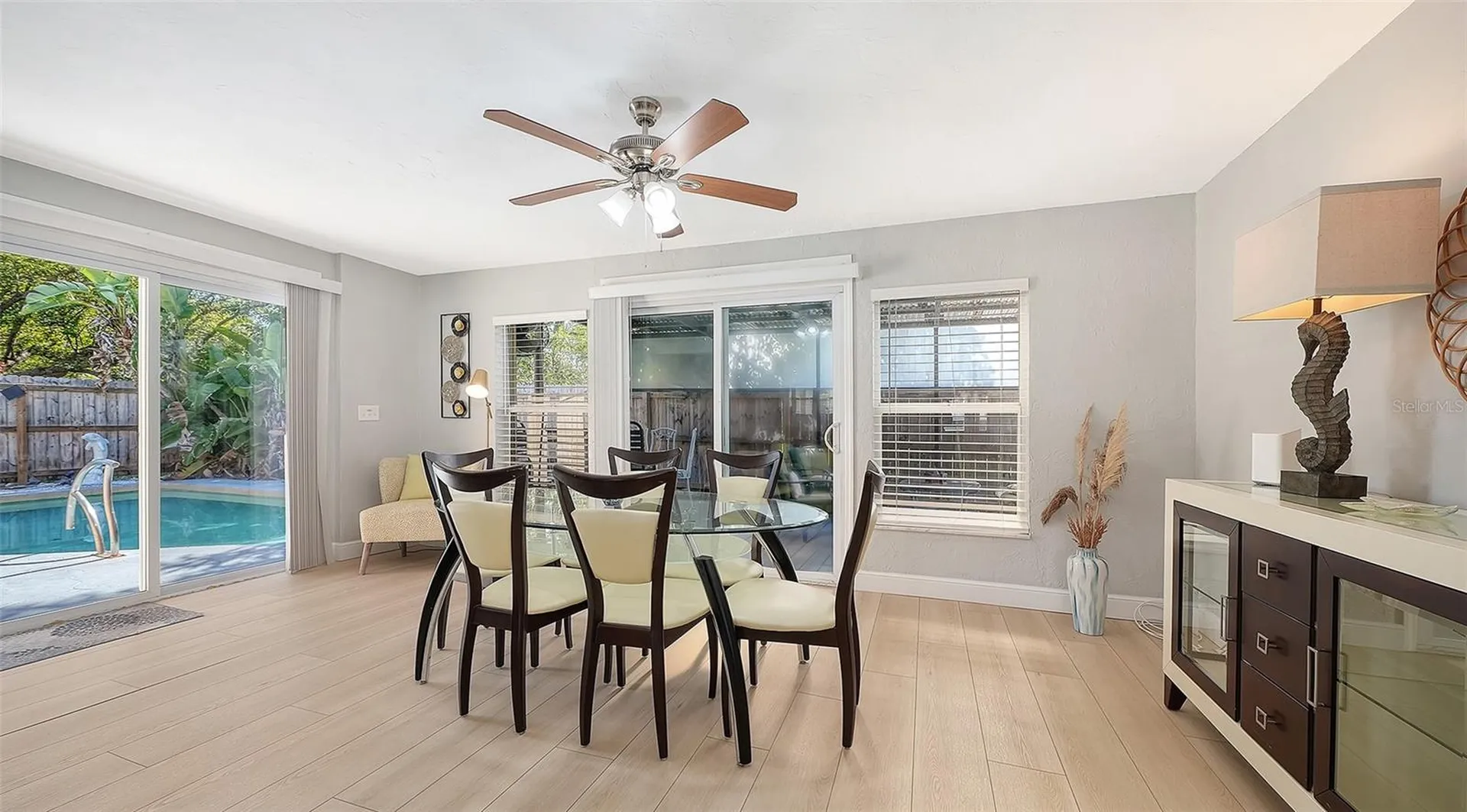6515 Colonial Drive Sarasota FL 34231