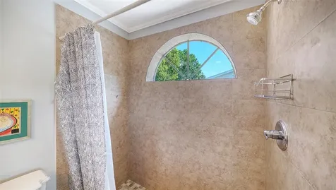 6515 Colonial Drive Sarasota FL 34231