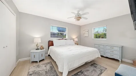 6515 Colonial Drive Sarasota FL 34231