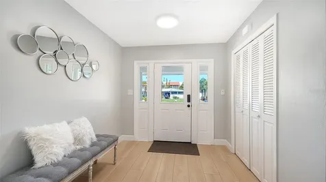 6515 Colonial Drive Sarasota FL 34231