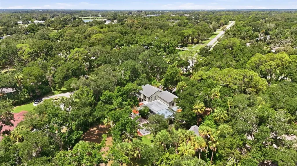 3805 62nd Street E Bradenton FL 34208