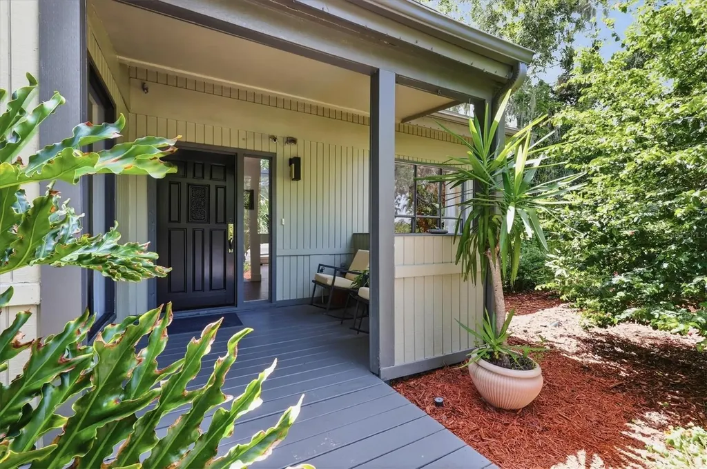 3805 62nd Street E Bradenton FL 34208