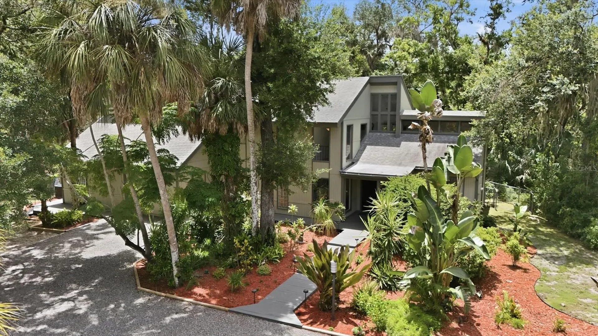 3805 62nd Street E Bradenton FL 34208
